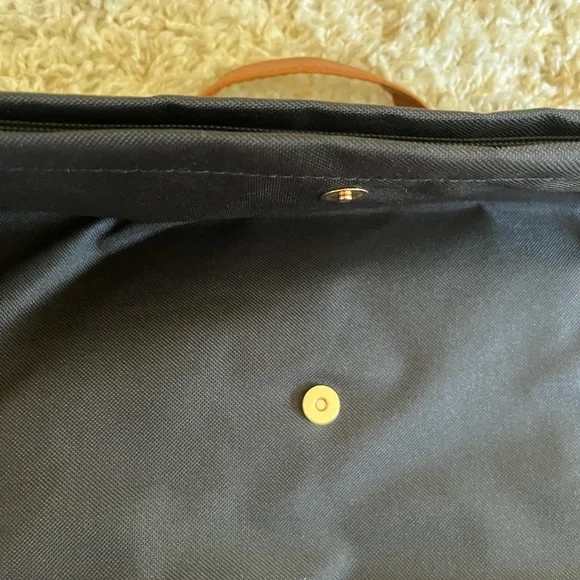 NWT DSW black canvas backpack with faux saddle brown accents - Picture 7 of 10